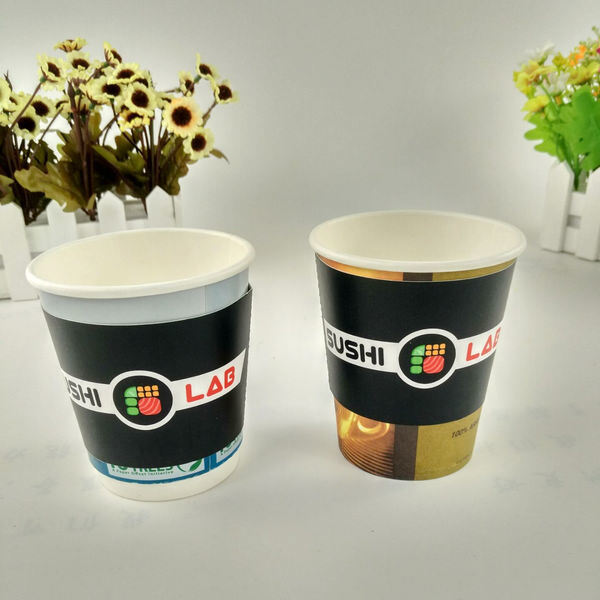 Porta tazze per bevande personalizzabile Porta-tazze Kraft cartone monouso Porta-te' per caffè con logo del marchio Disegno stampato